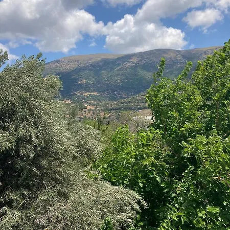 Agkyra * Aladhinon