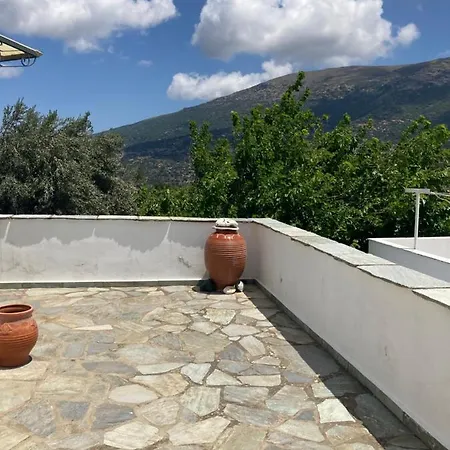 Agkyra * Aladhinon