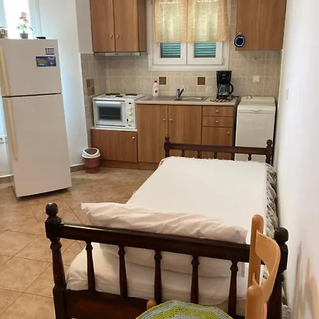 Agkyra Apartment